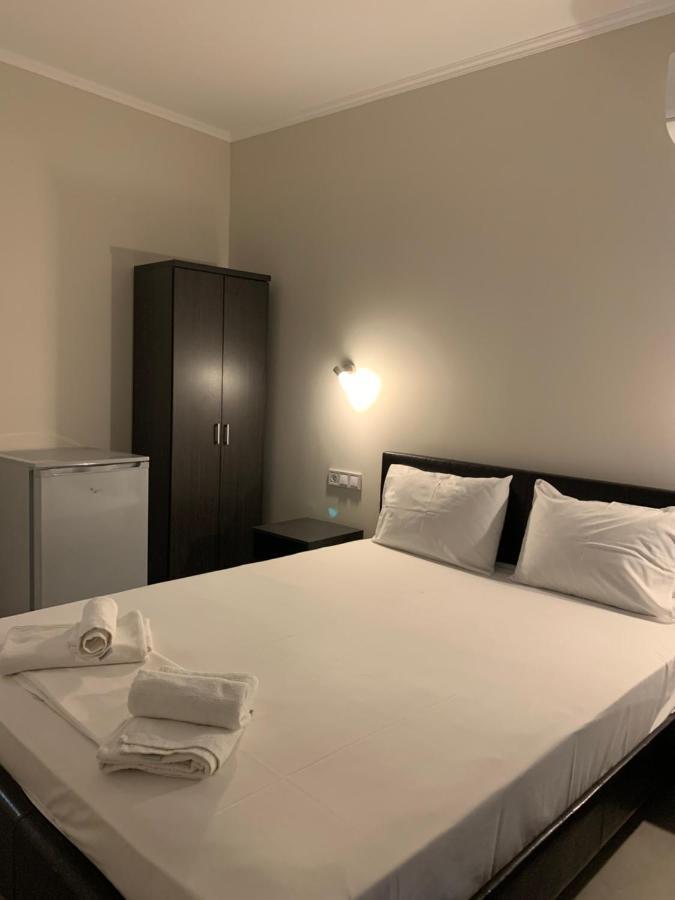 Hotel Banbus Lutrá Edipszú Kültér fotó