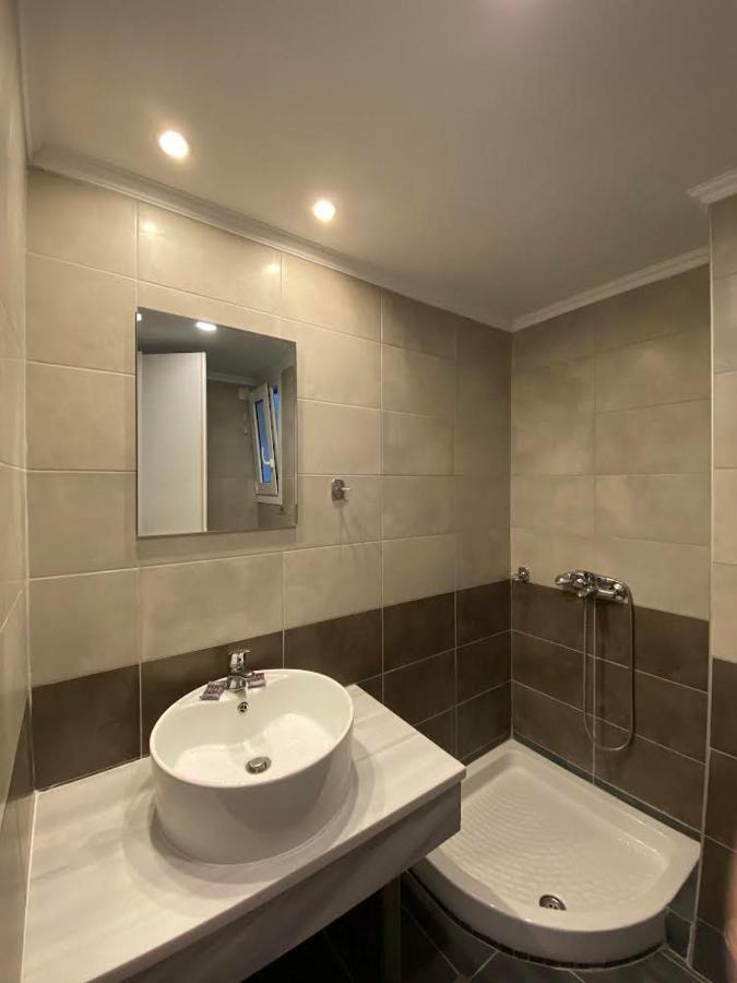 Hotel Banbus Lutrá Edipszú Kültér fotó