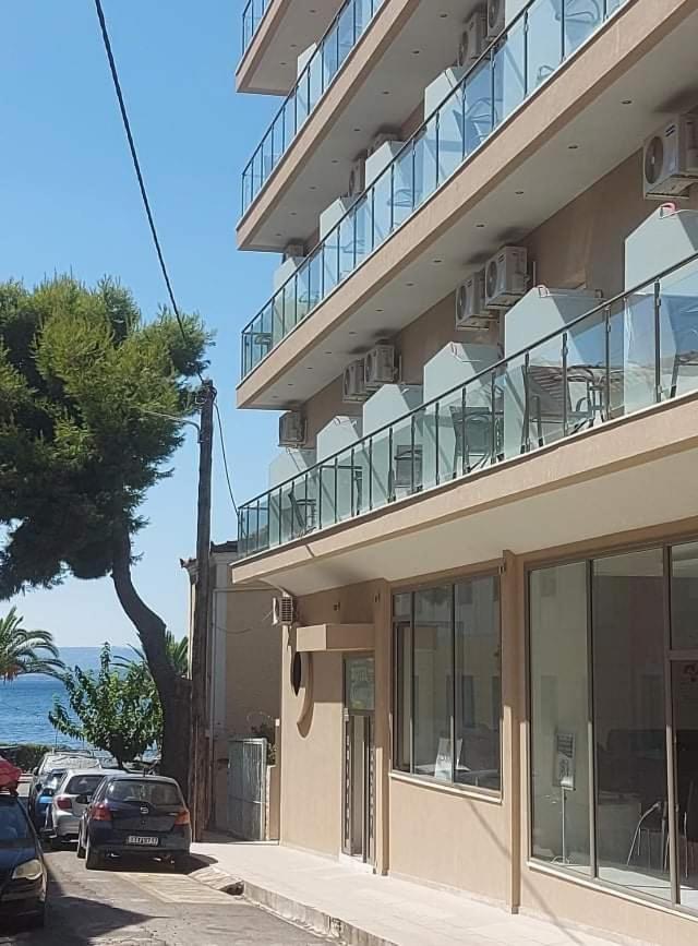 Hotel Banbus Lutrá Edipszú Kültér fotó
