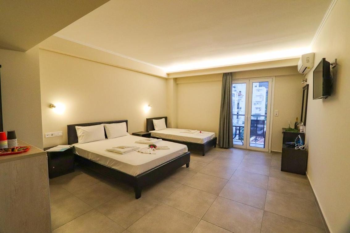 Hotel Banbus Lutrá Edipszú Kültér fotó