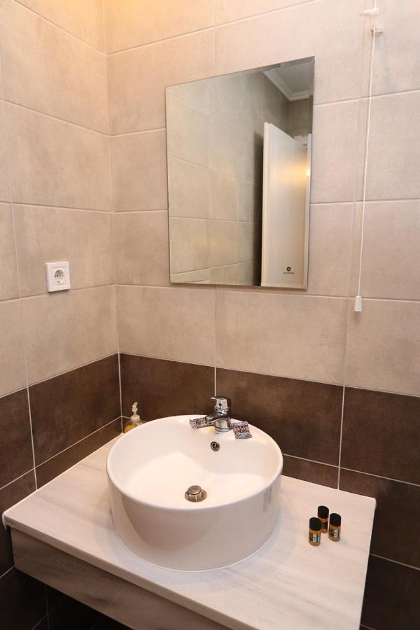 Hotel Banbus Lutrá Edipszú Kültér fotó