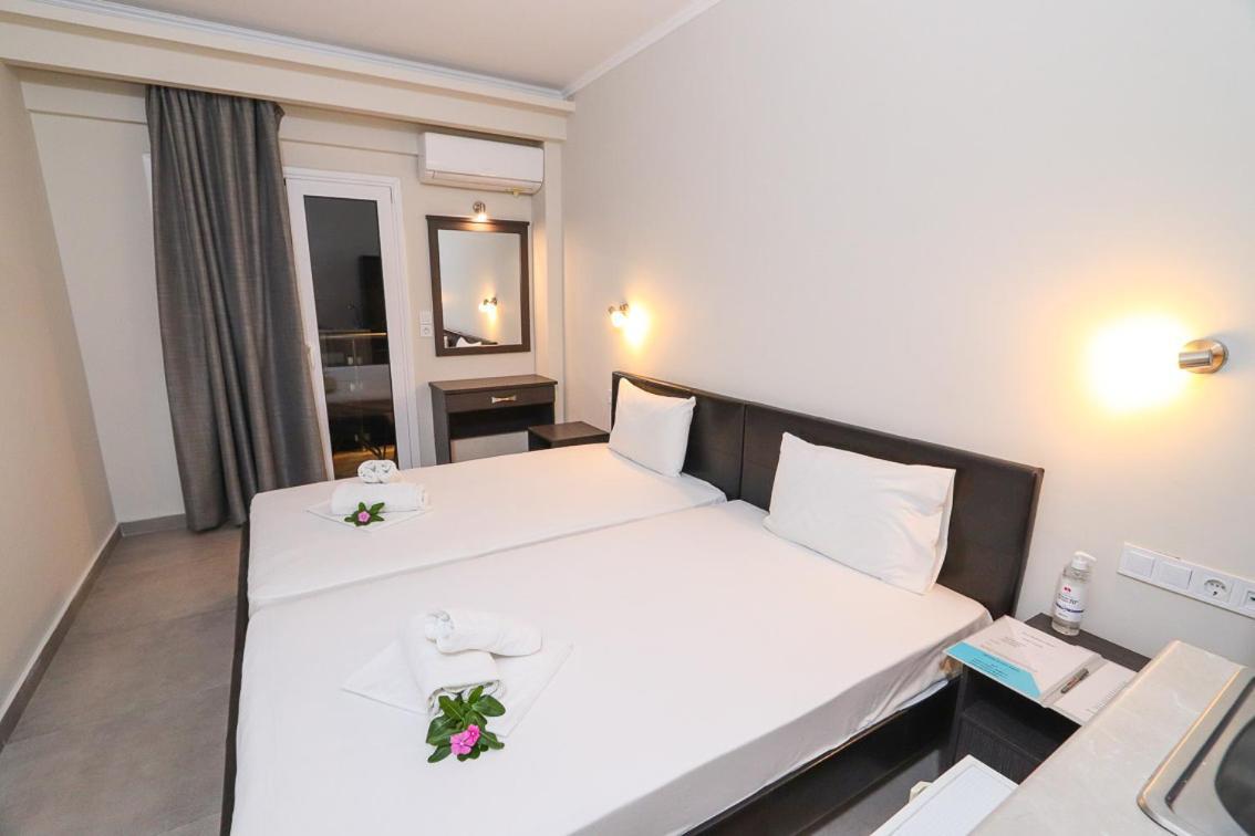 Hotel Banbus Lutrá Edipszú Kültér fotó