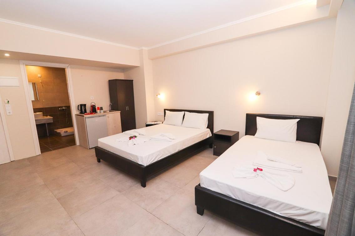 Hotel Banbus Lutrá Edipszú Kültér fotó